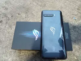 JUAL ASUS ROG PHONE 3 12/256 APA ADANYA*BONUS LIGHTNING CASE - nego