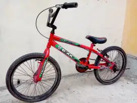 Sepeda BMX 20. Noken MULUS kokoh siap pakai, lokasi kemiling, nego