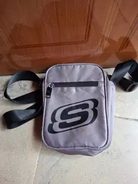 Tas slempang skechers original