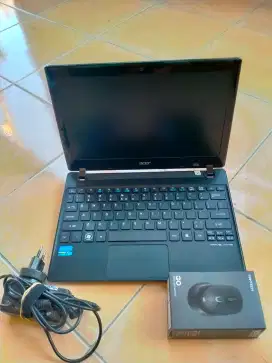 netbook Acer B113