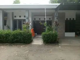 Di jual rumah siap huni baru di renov
