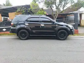 Toyota Fortuner 2010 Diesel