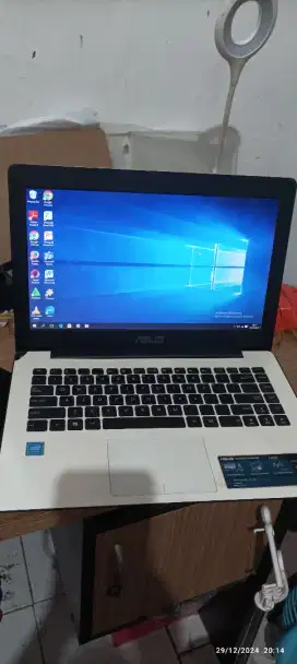 Laptop Asus X 453S