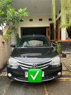 Di jual Mobil Etios valco