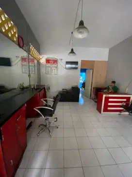 Dijual Usaha Barbershop beserta isinya