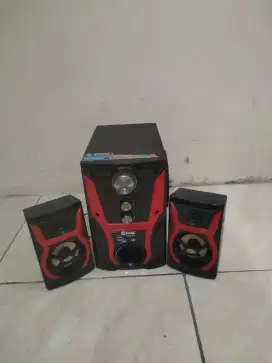 Dijual home teathre specker GMC second masih bagus bisa karaoke nego