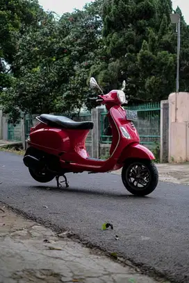 PIAGGIO VESPA MATIC LX 125 IGET FACELIFT RED PASSION 2020 BERGARANSJ