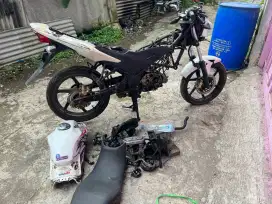 Honda cb 150 r 2014 (jual apa ada ya)