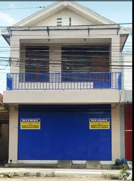 Dijual Rumah bisa untuk usaha di Taman Madiun, Jawa Timur