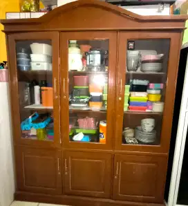 Lemari Kayu perlengkapan Dapur