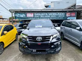 Fortuner VRZ TRD 2.4 A/T 2019/2020,Km 70rb