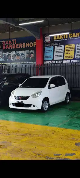 Daihatsu sirion 2013