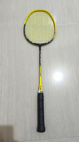 Raket yonex Nanoray 20