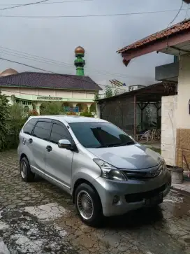 Toyota Avanza 1.3G A/T