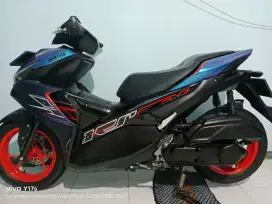 Yamaha aerox 2023