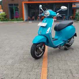 Vespa sprin 150 abs 2023 dp 2 juta