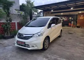 Best UNIT Honda Freed 2013 Bensin