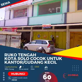 Ruko Tengah Kota Solo Cocok Untuk Kantor/Gudang Kecil