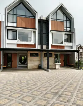 Dijual Rumah Elit 2 Lantai Modern Siap Huni