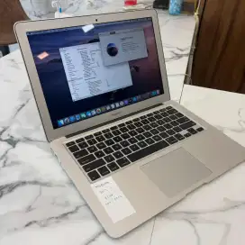 For Sale! MacBook Air 2017 i5 8/128 Gb Silver