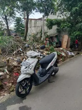 jual yamaha mio smeli pajak hidup