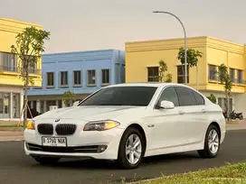 BMW 528i Luxury 2013