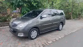 Toyota Kijang Innova 2007 Bensin