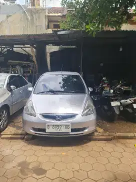 Honda jazz IDSI matik