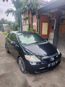 Honda city 2005