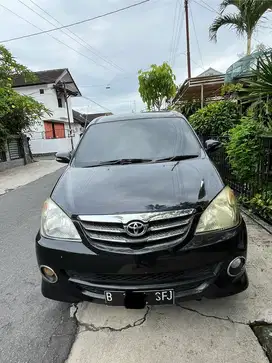 Dijual Avanza type S 1.5 AT 2009