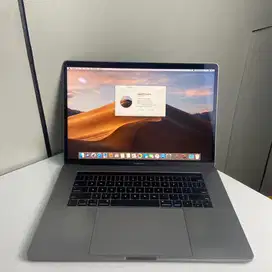 Macbook Pro 2019 16/256 GB 15 inch