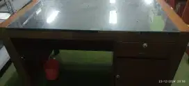meja kayu second kerja. meja kantor. meja belajar kuat bagus kokoh