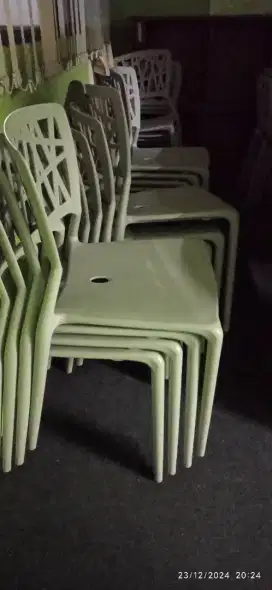 kursi  second plastik kokoh bagus murah