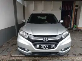 HONDA HR-V TYPE E TAHUN 2015