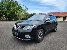 Nissan Xtrail 2.5 CVT 2015 hitam km low 48 ribu asli