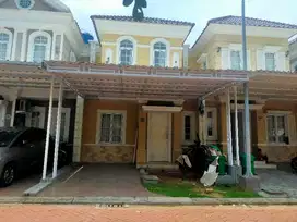 Rumah Sewa 2 Lantai Full Furnish di Paramount Village  Semarang Barat