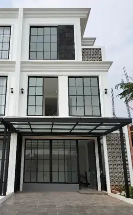 RUMAH ASRI  NYAMAN DAN TENANG DI LIMASI ELIT KARANG TENGAH