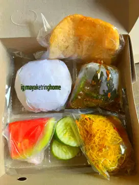 Nasi kotak di bandar Lampung praktis ekonomis rasa nikmat dan halal