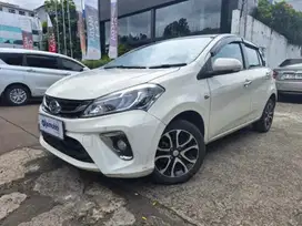 DP Rendah  14JT Daihatsu Sirion 1.3 D Bensin-AT 2019 Putih