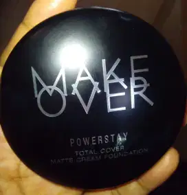 Makeover mate cream foundation w33