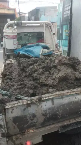 Jasa buang gragal dan sampah bangunan