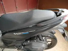 Di jual Vario 150 tahun 2015