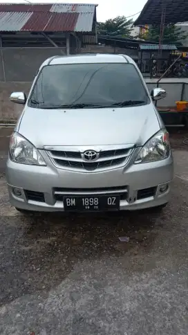 Dijual Toyota Avanza G 2010