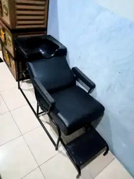 Di Jual cepat Perlengkapan Usaha Salon