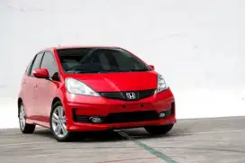 Rental mobil lepas kunci