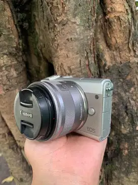 Canon m100 lensa 15-45mm murah