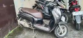 Jual motor Scoopy tahun 2022 a.n sendiri