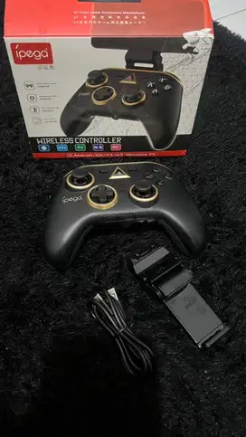 JUAL RUGI IPEGA PG-9097 Ergonomic Wireless Bluetooth Game Controller
