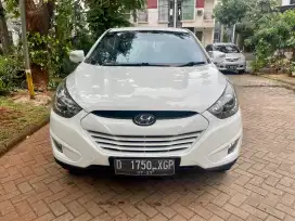 Hyundai Tucson AT 2012