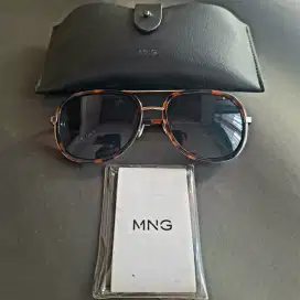 Baru kacamata sunglasses Mango original